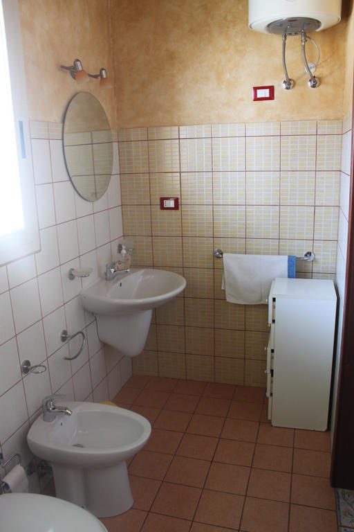 Il Giardino Di Pietra Bed & Breakfast Noto Ruang foto