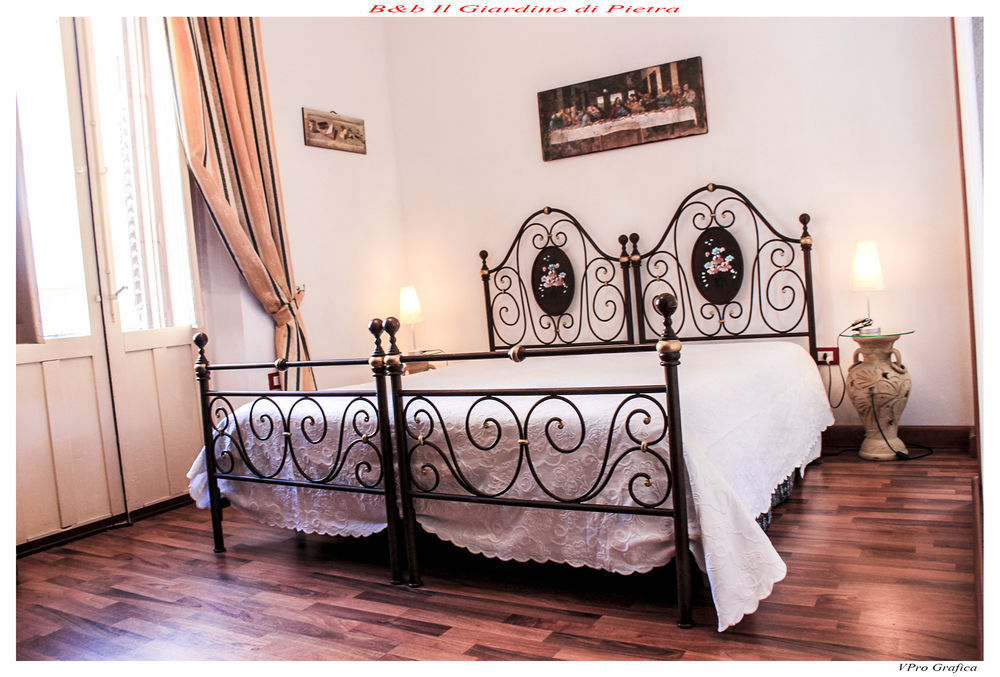 Il Giardino Di Pietra Bed & Breakfast Noto Bagian luar foto